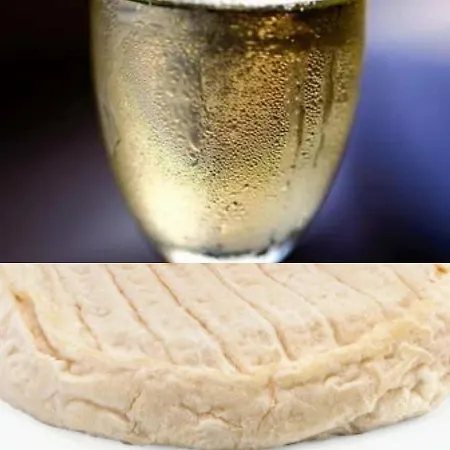 Lavergne Bed & Dinner Bed and Breakfast Martel